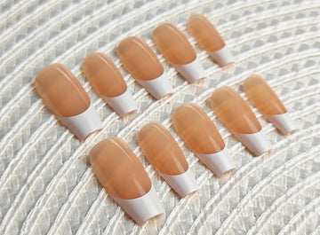 Medium Ballerina - Nude Beige & White