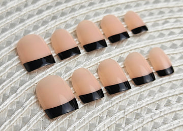 Short Squoval - Nude Pink & Black